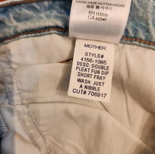 NEW Snacks by Mother Double Pleat Fun Dip Short Fray in Just a Nibble Wash 30 - Picture 9 of 9