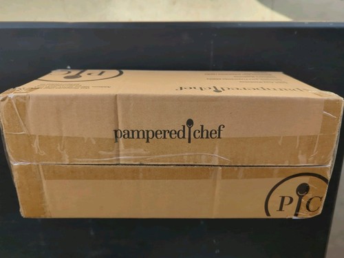 NIB Pampered Chef Rapid Prep Mandoline - Picture 3 of 3