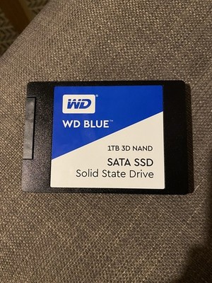 WD Blue 1TB 3D NAND 2,5'' SATA SSD WDS100T2B0A-00SM50 Solid State Drive 