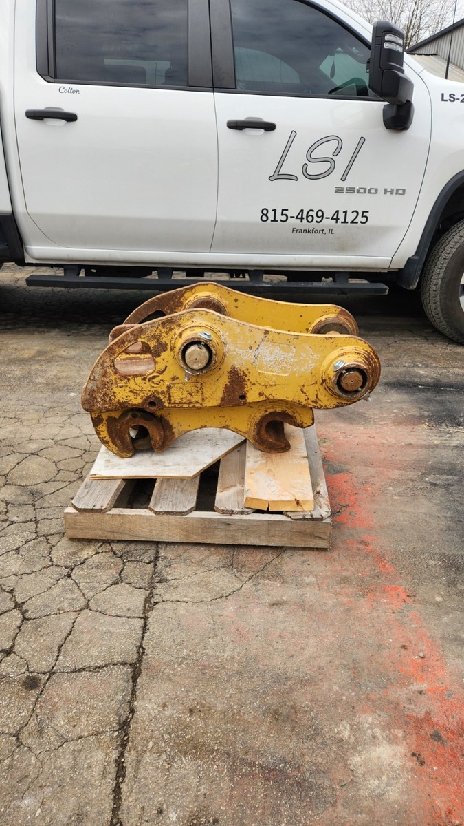 CP Caterpillar 315 316 317 70mm Manual Quick Coupler Pin Grabber
