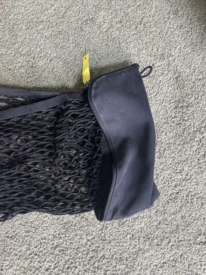 Red de carga estilo sobre maletero trasero Mercury Milan 2010 fabricante de equipos originales Foto 2 de 3