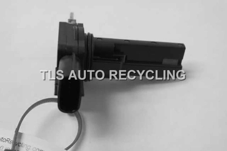 Used Fuel Injection Air Flow Meter fits: 2006 Toyota Rav4 2.4L 2AZFE engine Grad - Image 4 of 4