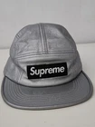 Casquette de camp FW16 Supreme en cuir chapeau argenté logo boîte noire