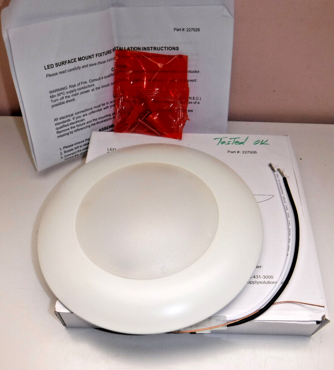 Intertek #227926 LED 15w Surface Mount Fixture 940 Lumens White