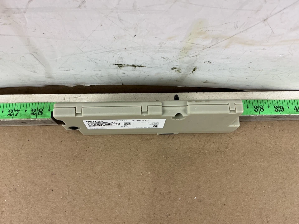 Amplificador de antena BMW 740Li 740i serie F 2010-2015 9229006 OEM Foto 4 de 4