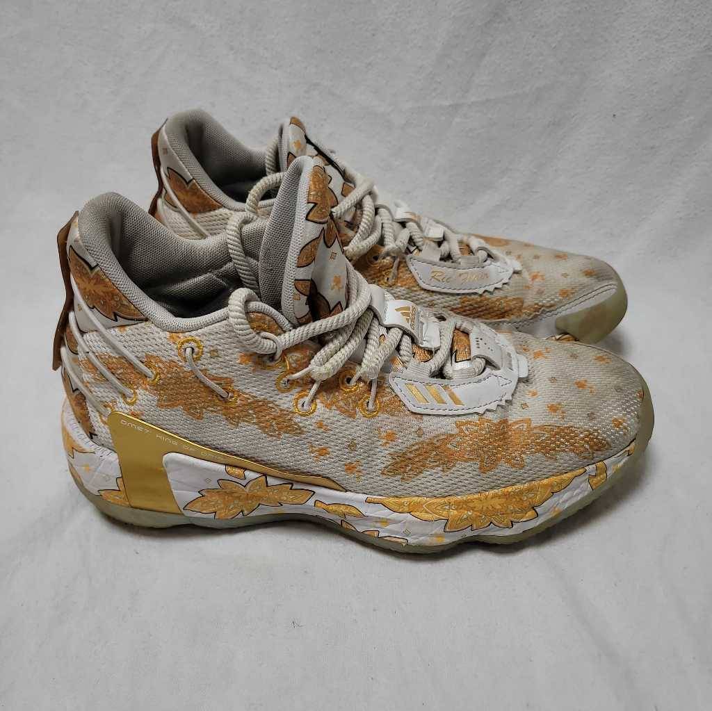 Adidas Mens Dame 7 X Ric Flair Basketball Shoes White Gold Adidas Mens Dame 7 X Ric Flair Basketball Shoes White Gold