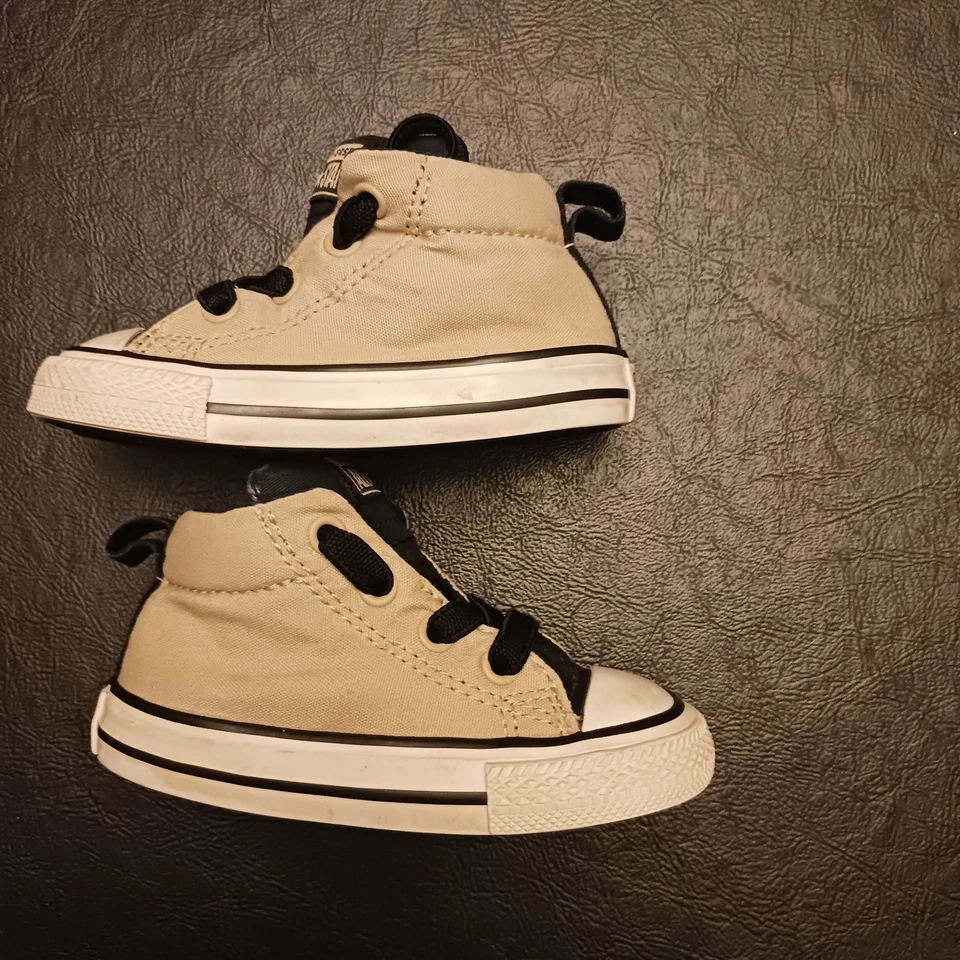 Converse All Star High Top Sneakers Infant Sz5 760067F Beige Toddler Shoes - Image 4 of 4