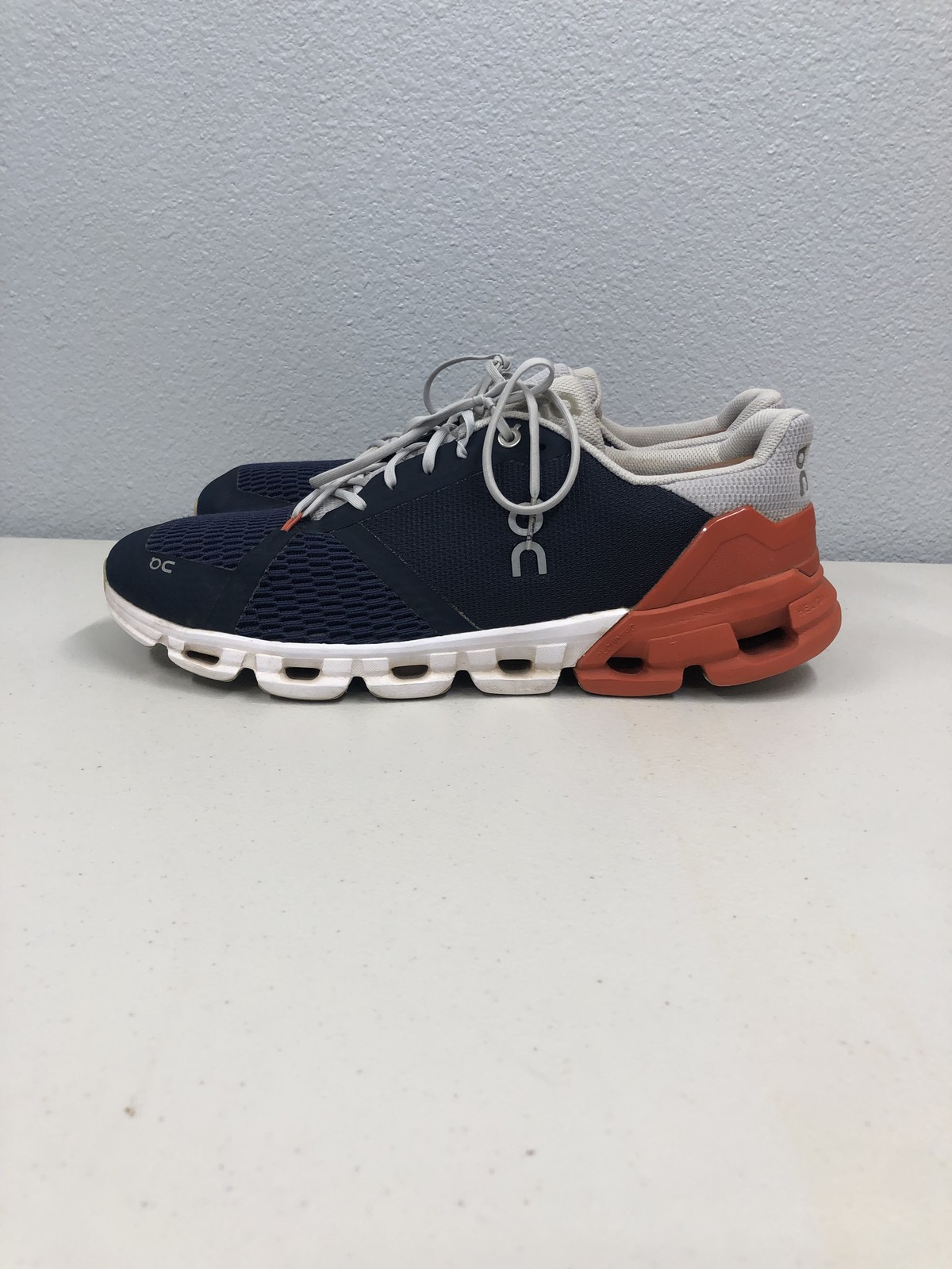 Picture 1 of 14