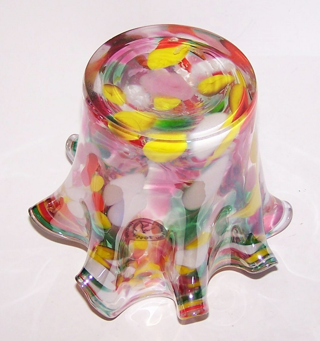 BEAUTIFUL ZORZA POLAND HAND BLOWN ART GLASS MULTI-COLOR HANDKERCHIEF VASE