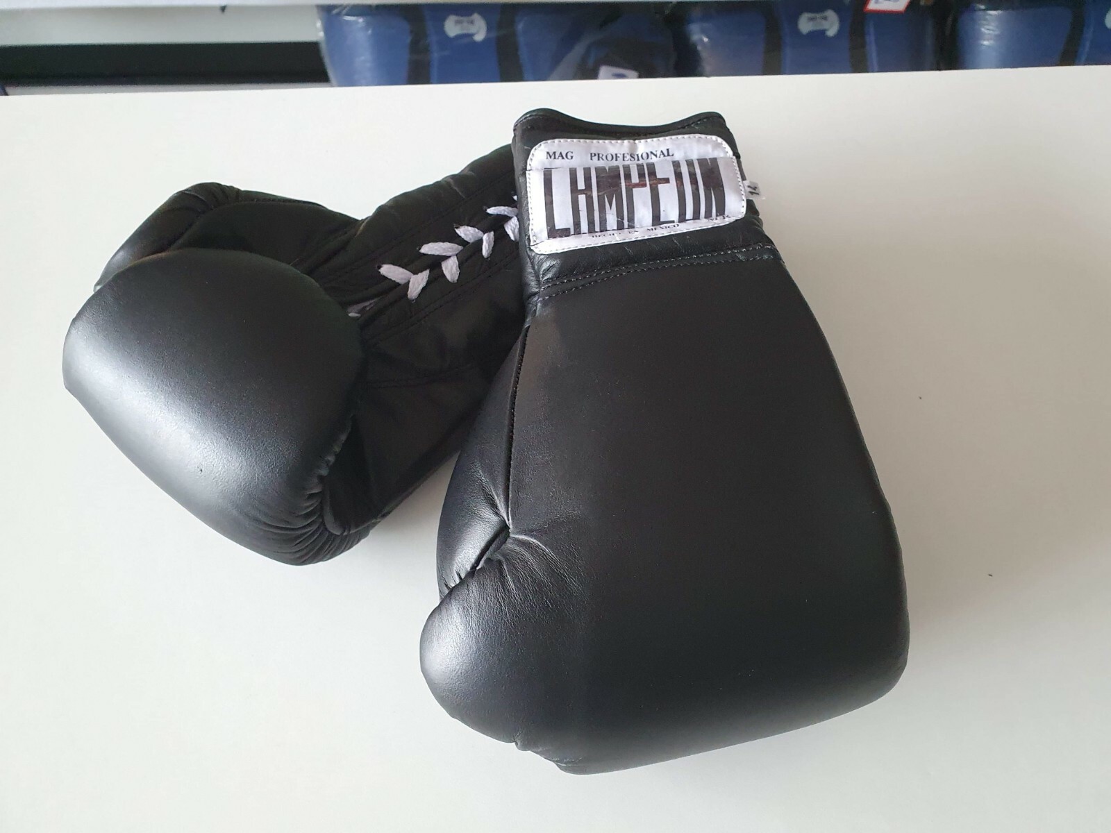 SALE,Campeon Professional boxing gloves 16oz, like Grant, Reyes, all