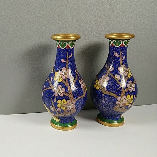 Vintage Chinese Cloisonne Miniature Blue Vase Pair Prunus Metal 10cm tall - Picture 3 of 9