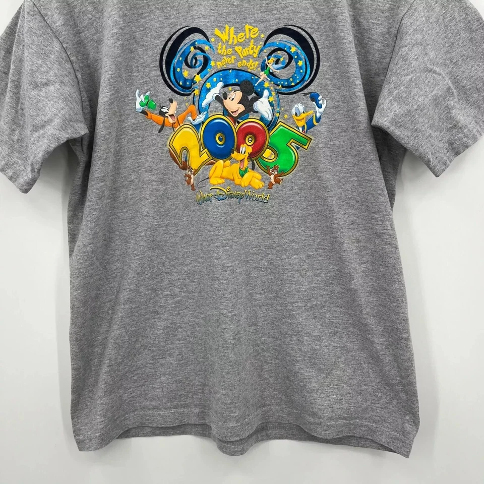 Camiseta Walt Disney World Jóvenes Niños Talla XL Gris Mickey Mouse 2005 Logo Retro Foto 3 de 4