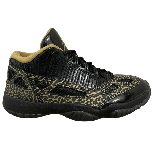 Jordan 11 Retro Low IE W