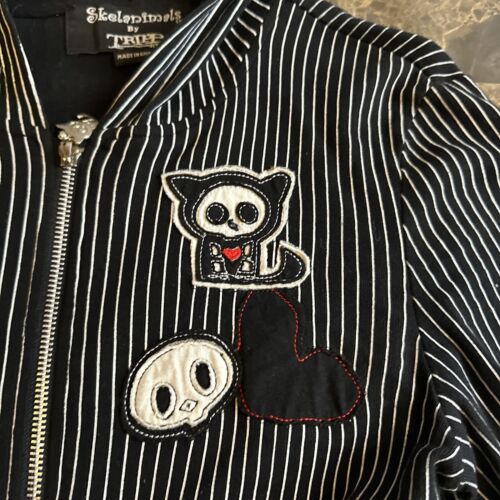 Tripp Skelanimals Pinstripe Jacket Sz L Skeleton Cat Black White Goth Grunge HTF - Picture 3 of 19