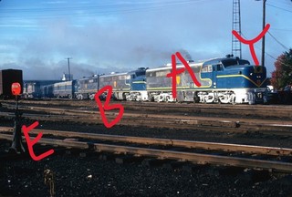 Delaware & Hudson D&H PA 1 Group Action Binghamton NY 1973 Original Kodachrome