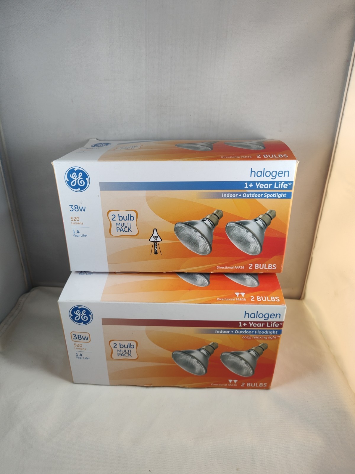 4 GE Energy-Efficient 38w Short Neck PAR38 Indoor Floodlight 580 Lumens Bulbs