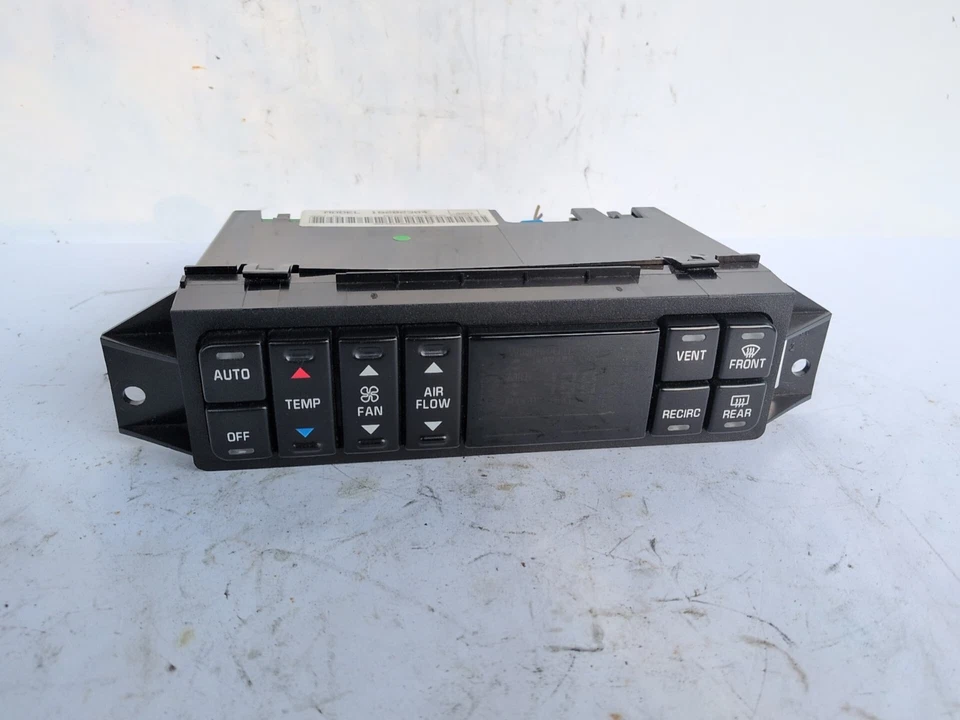 97-05 BUICK PARK AVENUE AVE Auto Temperature Climate Heater Control HVAC digital - Image 2 of 4