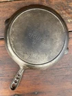 Wagner “Sidney” Cast Iron #9 Shallow Skillet w/ 4 Hole Handle