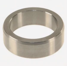 GENUINE TOYOTA TUNDRA LAND CRUISER LX570 WHEEL HUB BEARING RETAINER 42423-34040