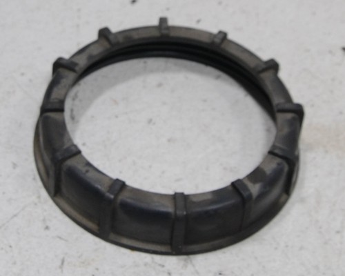 VW Lupo 6X Bj 02 Montage Ring Befestigung Kraftstoffpumpe Tank #91727-F211