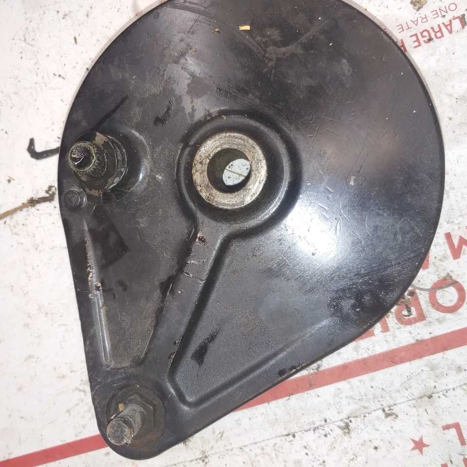 Suzuki DR370 1979 buje de freno trasero redo Foto 2 de 4