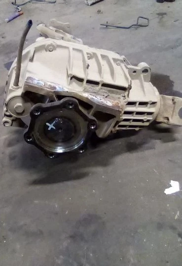 2008-2013 Chevrolet Silverado 1500 diferencial dianteiro transportador 3.73 GT4 - Imagem 3 de 4