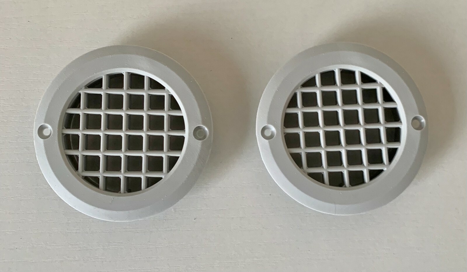 2 x Gas Drop Out Floor Vents Short Tail Light Grey Campervan Caravan Motorhome