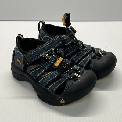 Keen Newport Waterproof Hiking Sandals 8 KEEN Newport Waterproof Bison Browny Hiking Sandals 1001870  main image 3