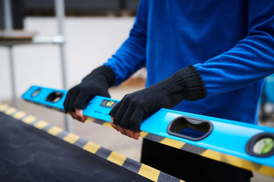 Regatta Professional Unisex Thermal & Fingerless Mitts TRG202-Winter Hand Warmer - Image 3 of 4