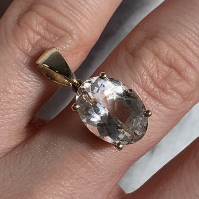 Morganit Anhänger 10ct 10k Gelbgold