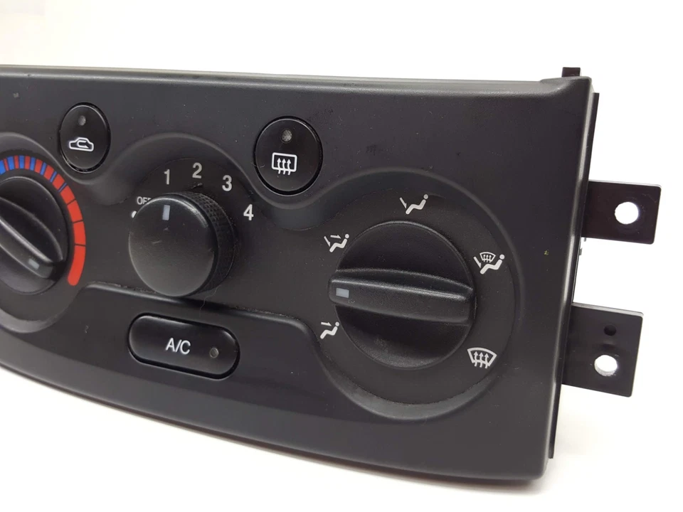 Chevrolet AVEO 2004-2006 unidad de calefacción de control de clima interruptor de aire acondicionado OEM  Foto 2 de 4
