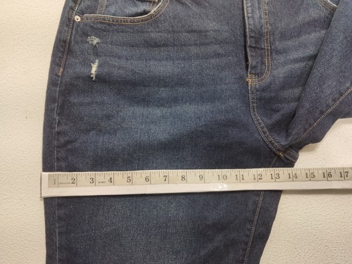 Time And Tru Jeans Crop High Rise Raw Hem Distressed Women's Size 18 - Imagen 5 de 13
