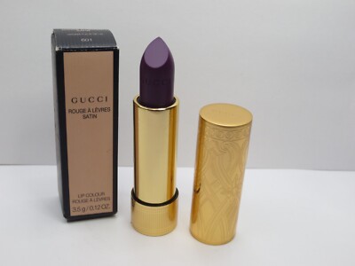 GUCCI ROUGE A LEVRES SATIN LIP COLOUR 601 VIRGINIA FLEUR DE LIS 0.12 OZ BOXED