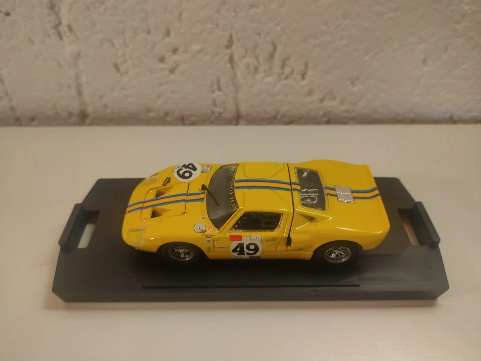 FORD GT 40 SPORTITALIA TEAM EDIZIONE LIMITATA REF.1009 BANG SCALA 1/43 - Immagine 3 di 4