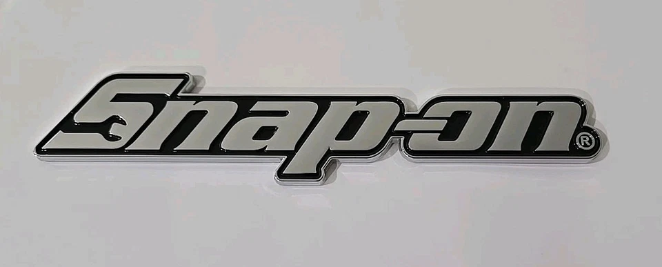 2PK SNAP ON TOOLS LOGO EMBLEM Chrome Badge Decal + 2X Keytags RED Carabiner NEW! - Image 4 of 4