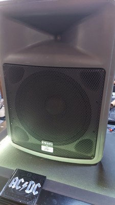 2 Peavey PR15 15' 8 Ohm Two Way Lightweight Portable Without