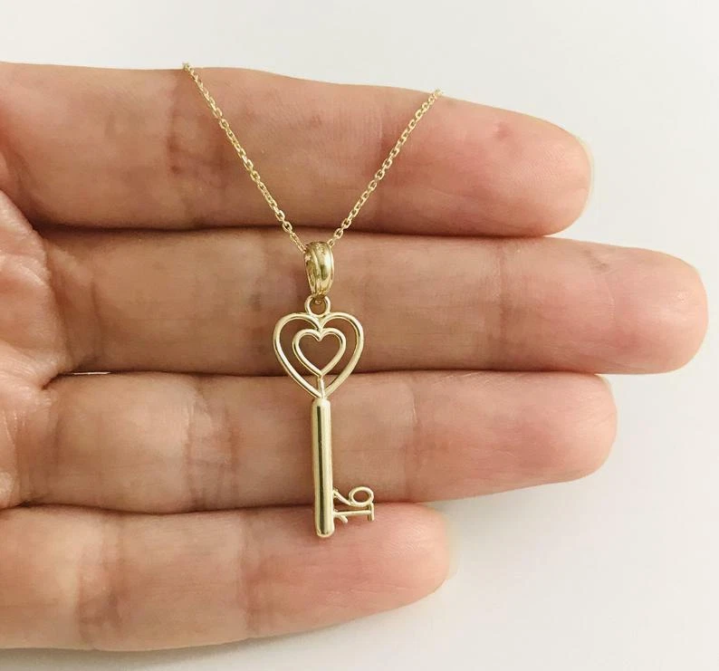 Heart Key Necklace 10K Yellow Gold 18