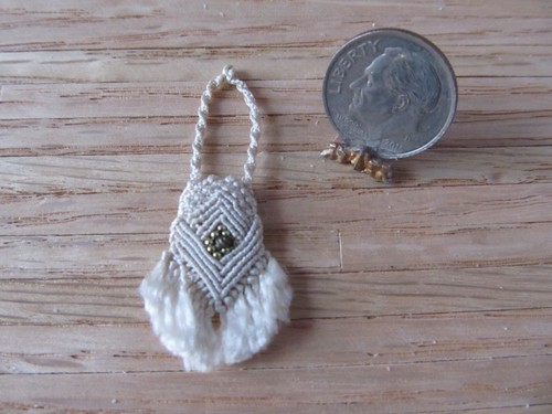 Artisan Needlepoint Crocheted Macrame Tiny Purse Opens Dollhouse Miniature 1:12
