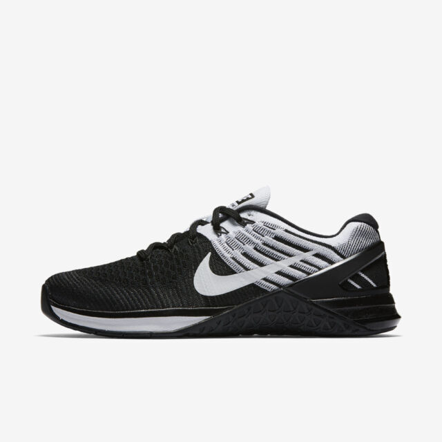 Size 5 - Nike Metcon DSX Flyknit Black 