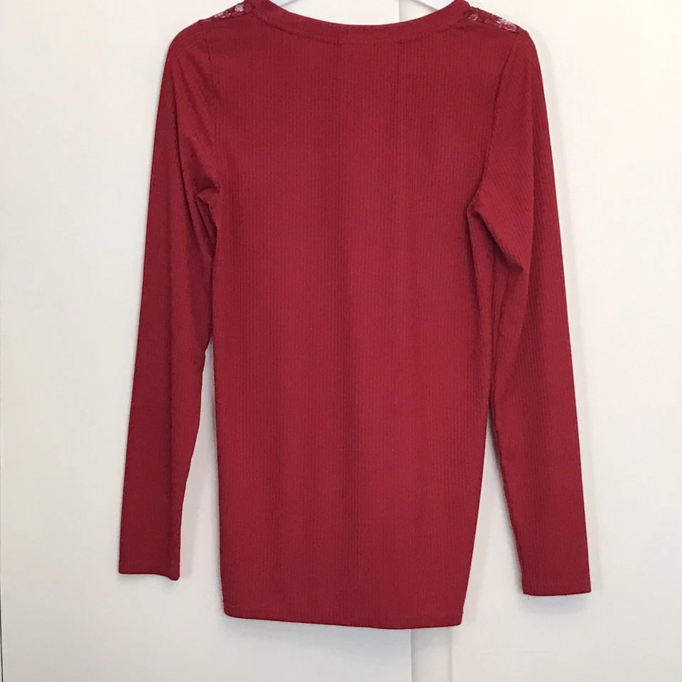 MAMA-LICIOUS Size M Red Long Sleeved Top with Lace Detailing - Image 2 of 4