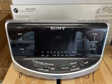 Sony Dream Machine Alarm Clock Silver AM/FM Radio Large Digital Display ICF-C492