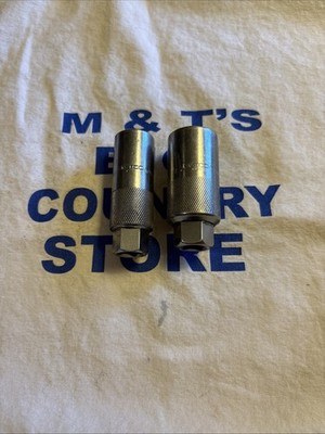 Matco Tools 3/8'' Drive 2pc 6pt Knurled Grip Spark Plug Socket Set 5/8'', 13/16''