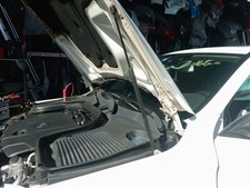 Verin de hayon / de capot Mercedes 250