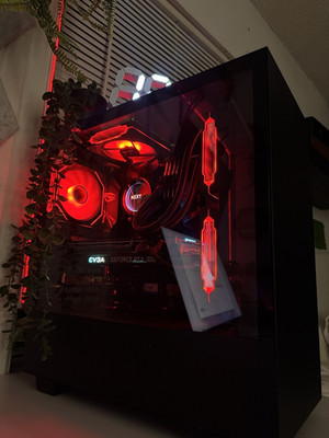 EVGA RTX 3080 Gaming PC | I7-9700K - 32GB ram | 1TB SSD | NZXT AIO | RGB | WIFI
