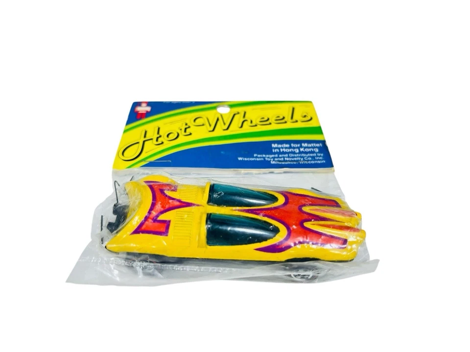 Vintage Hot Wheels Redlines Wisconsin Toy Set - 1980 Die Cast - Image 2 of 4