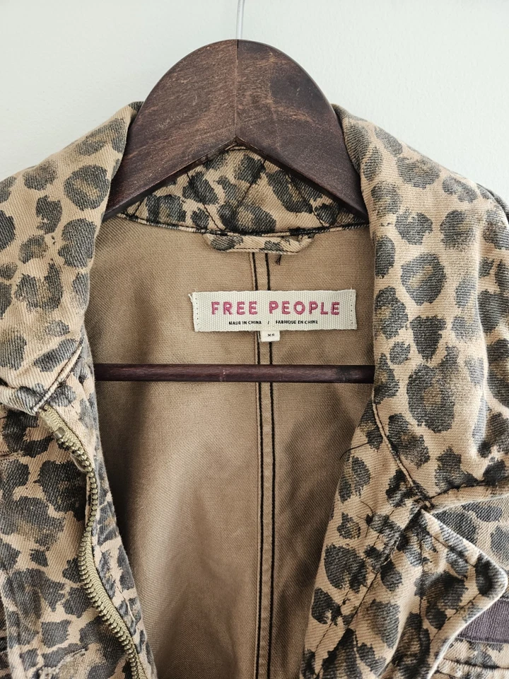 Free People Jacket Size XS S Animal Print - image 4 of 4
