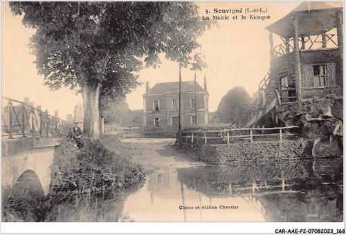 CAR-AAEP2-37-0192 - SOUVENIR - das Rathaus und der Kiosk