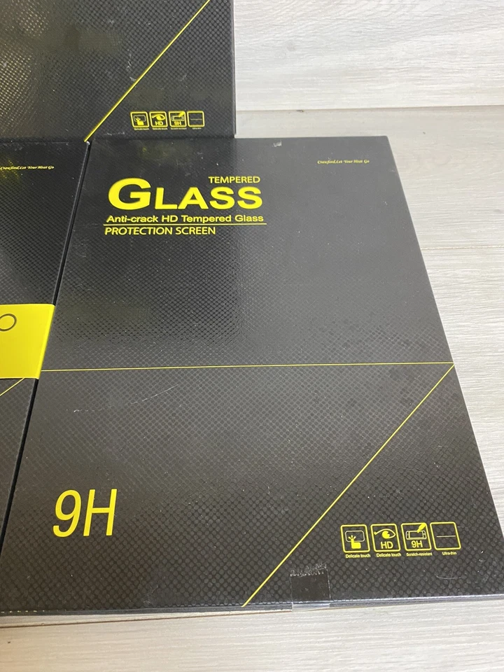 IVSO Samsung Galaxy Tab 10.5in Tempered Glass Screen Protector 9H 2 Pack X 3 - Image 3 of 4