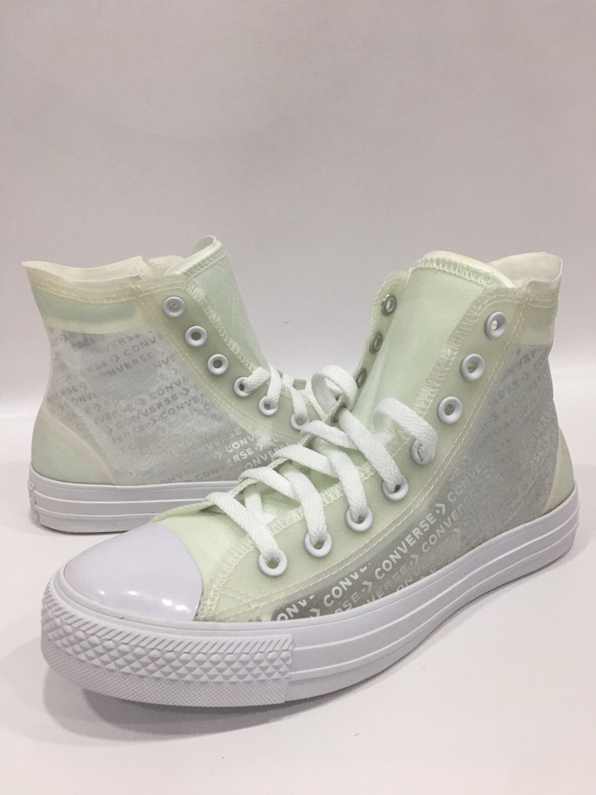 Converse Unisex Chuck Taylor All Star High Top Sneaker Shoes Mens 7 /Wo’s 9 thumbnail 4