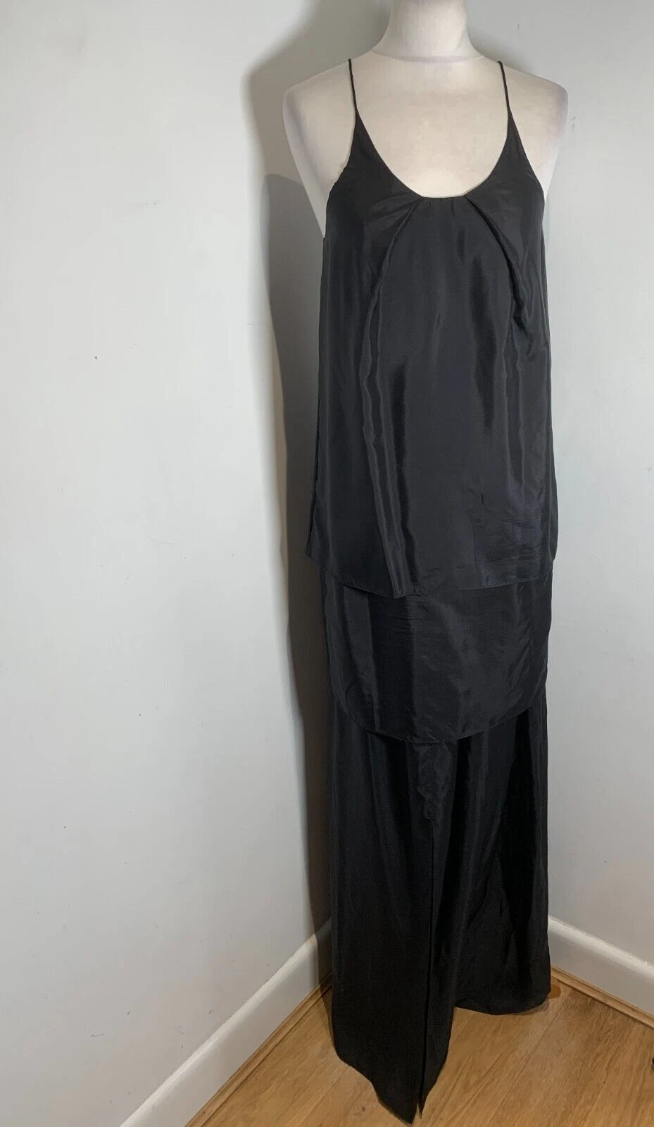 ACNE STUDIOS Abito lungo seta Acne SATYA 38 10 12 OTTIME CONDIZIONI nero con spalline a strati maxi moderno